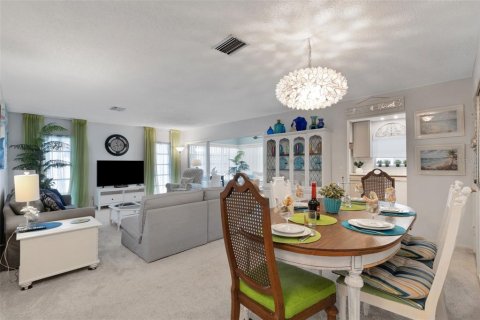 Купить кондоминиум в Семинол, Флорида 5 комнат, 119.38м2, № 1805396 - фото 8