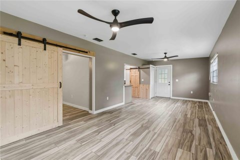Immobilier commercial à vendre à Bradenton, Floride: 4 chambres, 210.7 m2 № 2388544 - photo 16
