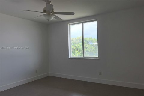 Condominio en alquiler en Dania Beach, Florida, 3 dormitorios, 121.33 m2 № 1889858 - foto 25