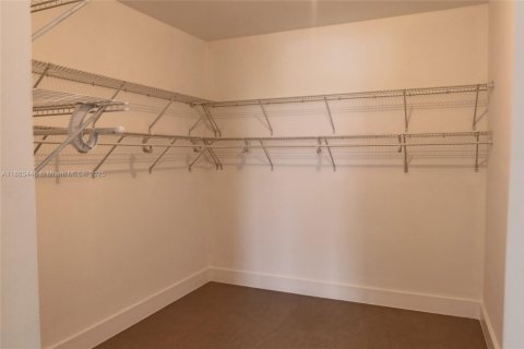 Condominio en alquiler en Dania Beach, Florida, 3 dormitorios, 121.33 m2 № 1889858 - foto 19