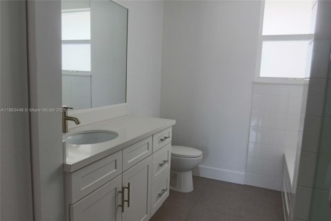 Condominio en alquiler en Dania Beach, Florida, 3 dormitorios, 121.33 m2 № 1889858 - foto 20