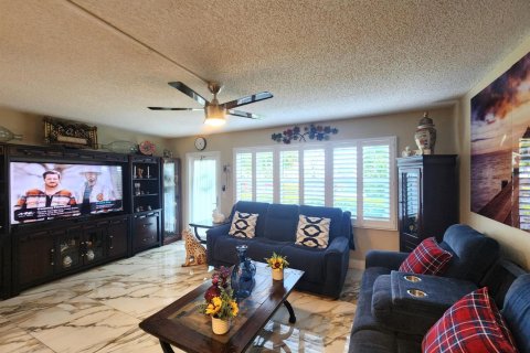 Condominio en venta en Deerfield Beach, Florida, 1 dormitorio, 66.8 m2 № 2146864 - foto 6