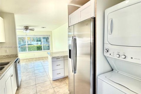 Casa en alquiler en Pompano Beach, Florida, 2 dormitorios, 103.77 m2 № 2009329 - foto 14