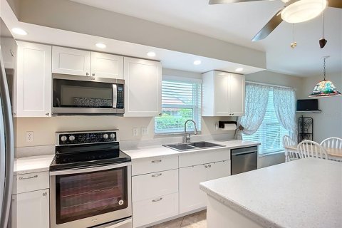 Villa ou maison à vendre à Bradenton, Floride: 3 chambres, 151.52 m2 № 1815848 - photo 19