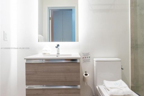 Купить кондоминиум в Майами, Флорида 40.23м2, № 1955271 - фото 25