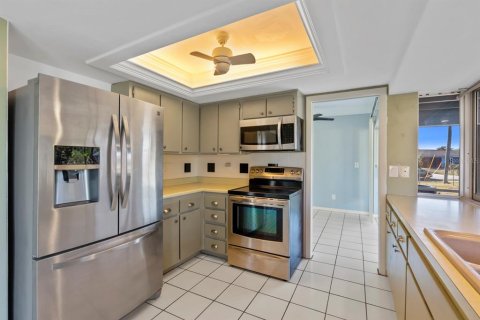 Купить виллу или дом в Кейп-Корал, Флорида 4 комнаты, 97.27м2, № 1521141 - фото 12