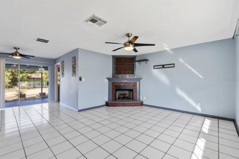 Купить виллу или дом в Кейп-Корал, Флорида 4 комнаты, 97.27м2, № 1521141 - фото 3