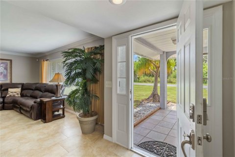 House in Englewood, Florida 3 bedrooms, 149.29 sq.m. № 1901848 - photo 6