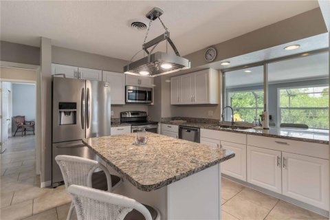 House in Englewood, Florida 3 bedrooms, 149.29 sq.m. № 1901848 - photo 19