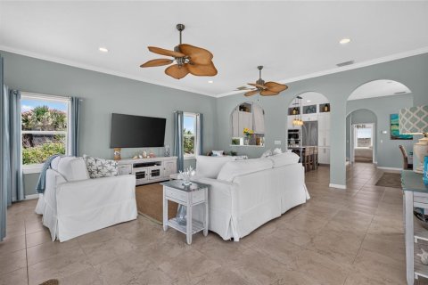 Casa en venta en Flagler Beach, Florida, 4 dormitorios, 331.85 m2 № 2199524 - foto 13