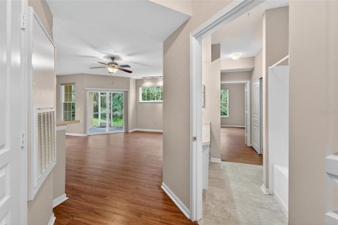 Copropriété à vendre à Tampa, Floride: 2 chambres, 103.77 m2 № 1905703 - photo 3