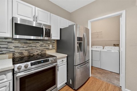 Copropriété à vendre à Tampa, Floride: 2 chambres, 103.77 m2 № 1905703 - photo 8