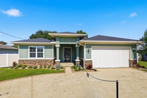 Casa en venta en Palm Coast, Florida, 3 dormitorios, 174.93 m2 № 2150618 - foto 2