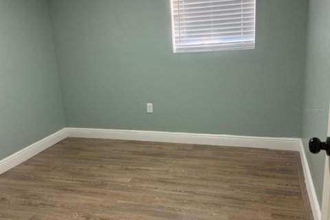 Villa ou maison à vendre à Tampa, Floride: 4 chambres, 95.5 m2 № 2210263 - photo 21