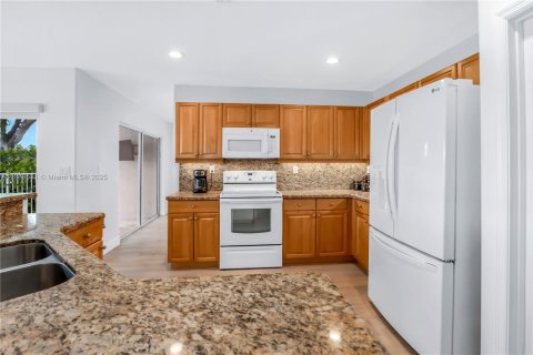 Villa ou maison à vendre à Miramar, Floride: 4 chambres, 266.63 m2 № 1952952 - photo 14