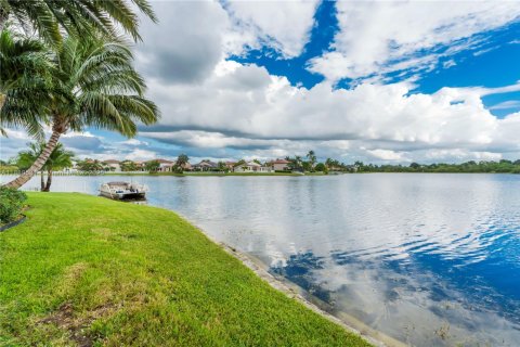 Villa ou maison à vendre à Miramar, Floride: 4 chambres, 266.63 m2 № 1952952 - photo 29