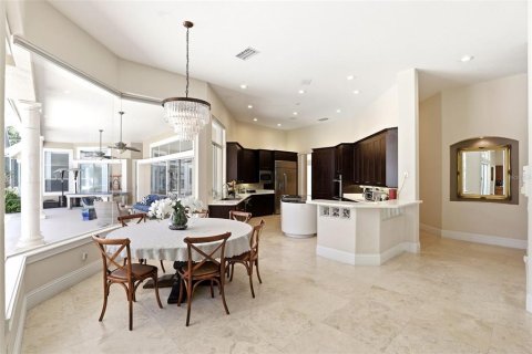 Villa ou maison à vendre à Orlando, Floride: 5 chambres, 529.54 m2 № 2104896 - photo 12