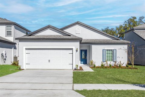 House in Astatula, Florida 3 bedrooms, 143.07 sq.m. № 1580357 - photo 1