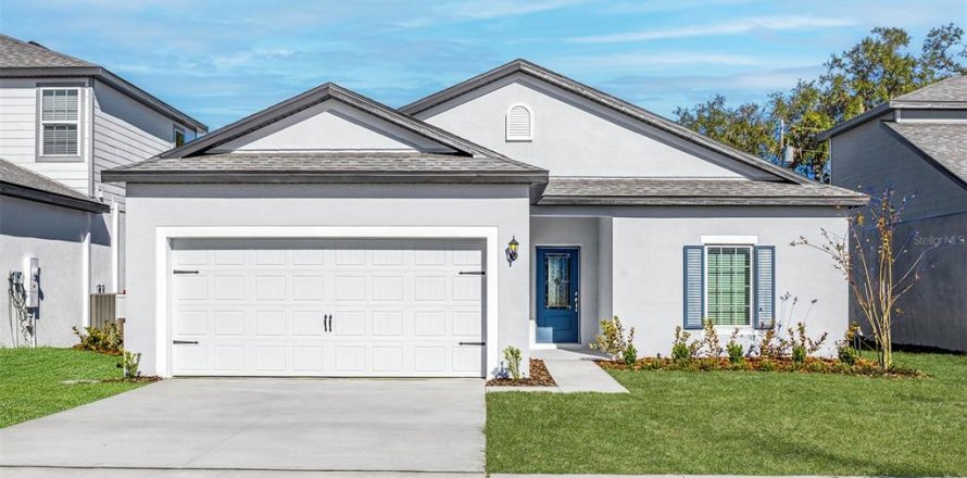House in Astatula, Florida 3 bedrooms, 143.07 sq.m. № 1580357