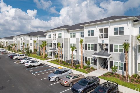 Appartement à louer à Wesley Chapel, Floride: 1 chambre, 151.8 m2 № 1554679 - photo 1