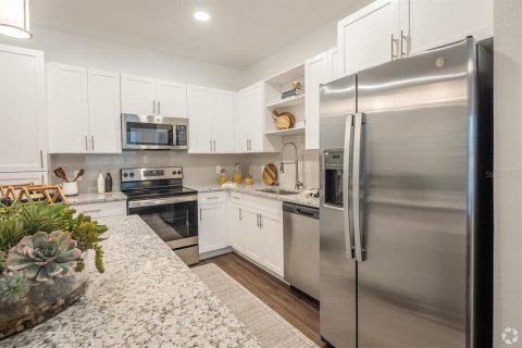 Appartement à louer à Wesley Chapel, Floride: 1 chambre, 151.8 m2 № 1554679 - photo 3