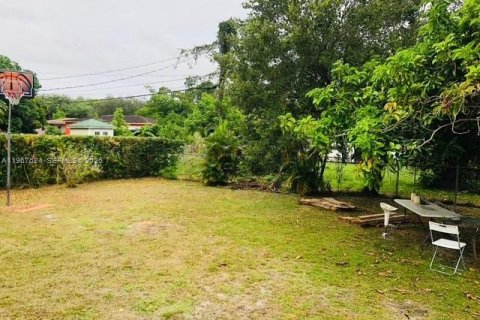 Villa ou maison à vendre à North Miami, Floride: 3 chambres, 145.11 m2 № 2029713 - photo 25