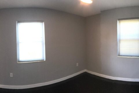 Villa ou maison à vendre à North Miami, Floride: 3 chambres, 145.11 m2 № 2029713 - photo 14