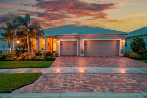 Villa ou maison à Port St. Lucie, Floride 3 chambres, 216.83 m2 № 2372243