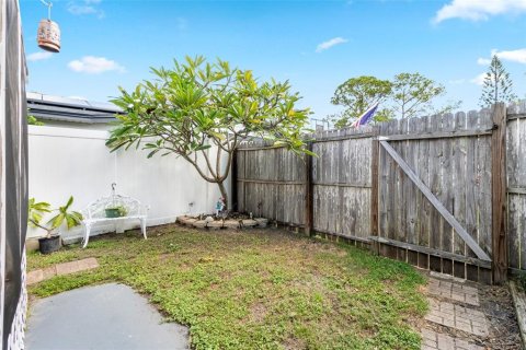 House in Saint Petersburg, Florida 2 bedrooms, 62.43 sq.m. № 2099699 - photo 13