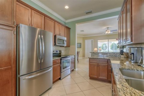 House in Sarasota, Florida 3 bedrooms, 163.88 sq.m. № 222192 - photo 19