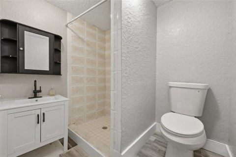 Villa ou maison à louer à Intercession City, Floride: 3 chambres, 136.19 m2 № 2410457 - photo 13
