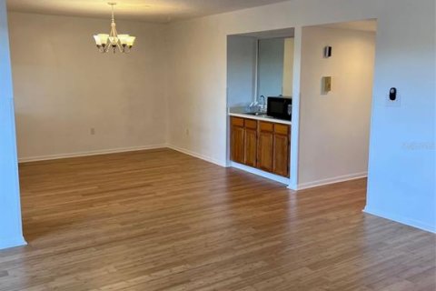 Condominio en alquiler en Tampa, Florida, 3 dormitorios, 143.72 m2 № 1915202 - foto 14