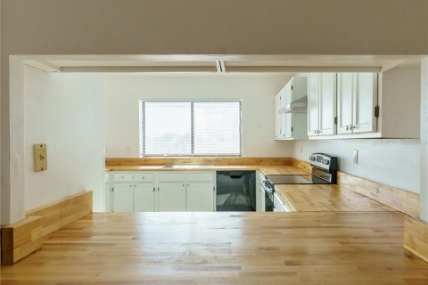 Condominio en alquiler en Tampa, Florida, 3 dormitorios, 143.72 m2 № 1915202 - foto 13