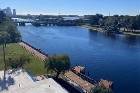 Condominio en alquiler en Tampa, Florida, 3 dormitorios, 143.72 m2 № 1915202 - foto 3