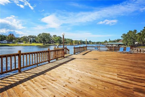 Condominio en alquiler en Tampa, Florida, 3 dormitorios, 143.72 m2 № 1915202 - foto 28