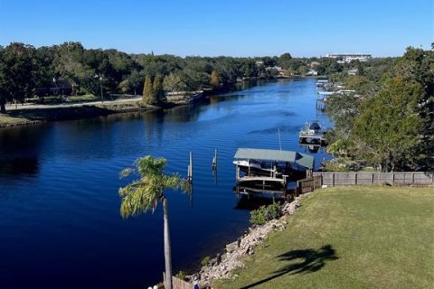 Condominio en alquiler en Tampa, Florida, 3 dormitorios, 143.72 m2 № 1915202 - foto 5