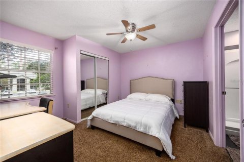 Condo in Gainesville, Florida, 2 bedrooms  № 1803596 - photo 15