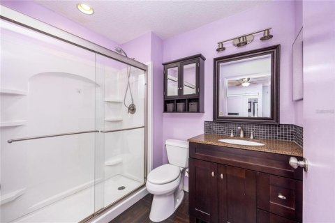Condo in Gainesville, Florida, 2 bedrooms  № 1803596 - photo 17