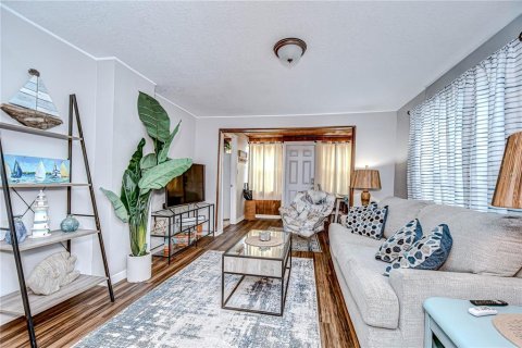 Appartement à louer à Saint Petersburg, Floride: 2 chambres, 95.88 m2 № 1681255 - photo 12