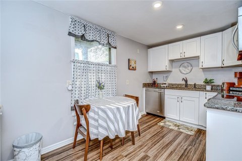 Appartement à louer à Saint Petersburg, Floride: 2 chambres, 95.88 m2 № 1681255 - photo 16