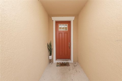 Villa ou maison à vendre à Land O' Lakes, Floride: 4 chambres, 317.91 m2 № 2227035 - photo 12