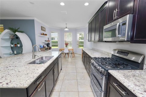 Villa ou maison à vendre à Land O' Lakes, Floride: 4 chambres, 317.91 m2 № 2227035 - photo 29