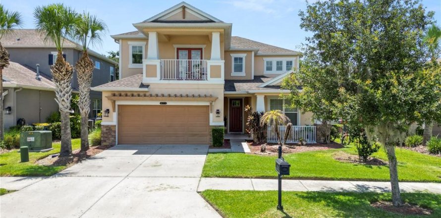Villa ou maison à CONNERTON

 à Land O' Lakes, Floride 4 chambres, 317.91 m2 № 2227035