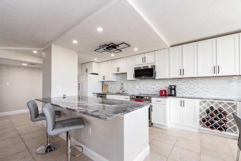 Condominio en alquiler en Clearwater, Florida, 2 dormitorios, 125.42 m2 № 1909123 - foto 9