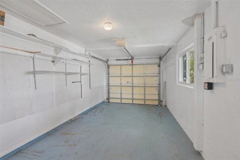 Casa en venta en Pinellas Park, Florida, 2 dormitorios, 153.2 m2 № 2213681 - foto 19