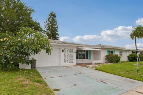 Casa en venta en Pinellas Park, Florida, 2 dormitorios, 153.2 m2 № 2213681 - foto 21