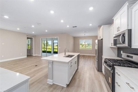 House in Ocala, Florida 2 bedrooms, 159.61 sq.m. № 1911301 - photo 19