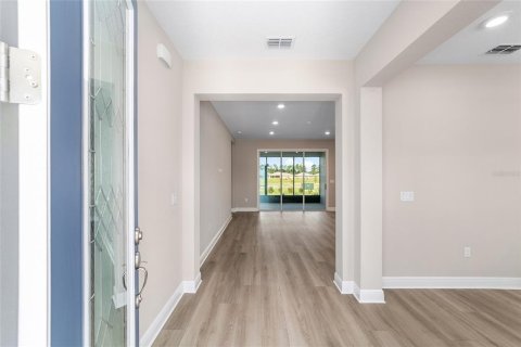 House in Ocala, Florida 2 bedrooms, 159.61 sq.m. № 1911301 - photo 9