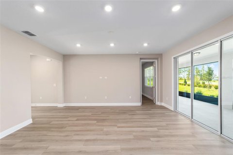 House in Ocala, Florida 2 bedrooms, 159.61 sq.m. № 1911301 - photo 13