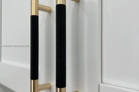 Купить виллу или дом в Майами, Флорида 3 спальни, 95.04м2, № 2050684 - фото 14